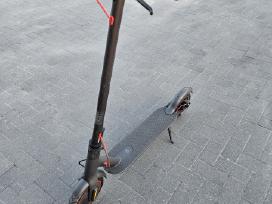 Xiaomi Mi Electric Scooter Pro M365