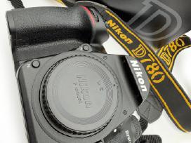 Nikon D780