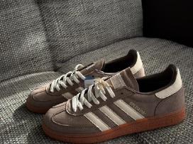 Laisvalaikio avalyne Adidas
