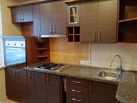 Išnuomojamas vieno kambario su balkonu 37m² butas