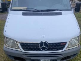 Mercedes Sprinter dalimis