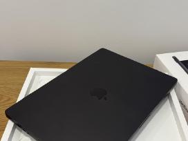 MacBook Pro 16 M4 Pro chip