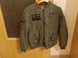 Skelbimo 'Zara berniukiška bomber striukė 12-13 metų' paveikslėlis