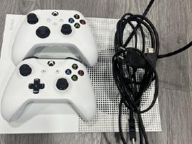 Xbox One S 500gb+2 pulteliai