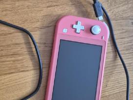 Nintendo Switch Lite ružavas