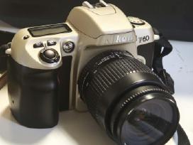 Skelbimo 'Nikon F60 juostinis veidrodinis fotoaparatas su ob' paveikslėlis