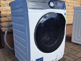 Skalbyklė/džiovyklė(nauja 1100€)