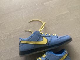 Nike SB Dunk Powerpuff Girls