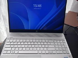 Hp Pavilion 15 Intel Core i5 8gb RAM 240gb
