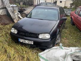 Volkswagen Golf Iv 1.9 Tdi – dalims