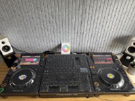 Pioneer Dj komplektas: 2 Cdj-3000 + Djm-v10 + kofr