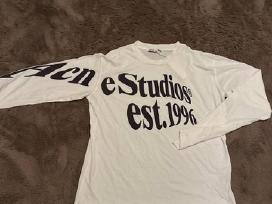 Skelbimo 'Acne studios balti longsleeve marškinėliai' paveikslėlis