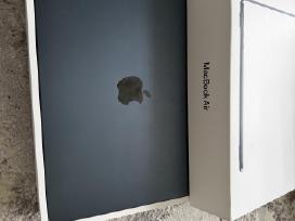 Apple MacBook Air M3 - 100% battery life