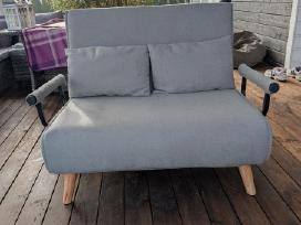 Nauja Sofa lova