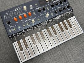Arturia Microfreak – idealios būklės sintezatorius