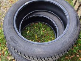 Goodyear r18 215/55