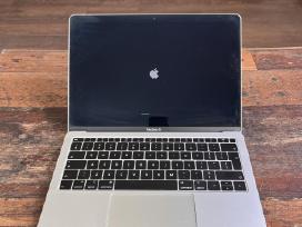 Skelbimo 'Apple MacBook Air 2018 Retina + Magic Mouse 2' paveikslėlis