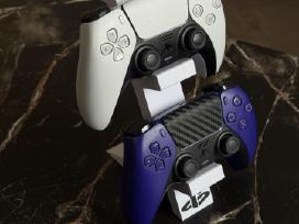 Skelbimo 'Ps5 Dualsense pultai + Stovas' paveikslėlis