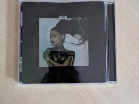 Skelbimo 'Ariana Grande – Dangerous Woman CD albumas' paveikslėlis