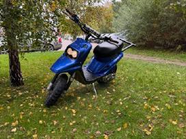 Yamaha Booster 70cc, motoroleriai / mopedai