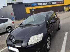 Parduodamas automobilis toyota auris