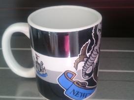 New Castle United puodelis