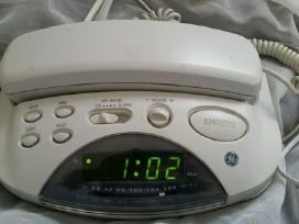 Miegamojo telefonas su radija ir žadintuvu