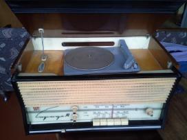 Radio aparatas-plokštelių grotuvas-1967m. Veikia