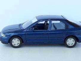 1/43 modeliukai Ford Mondeo Mk1 hatchback