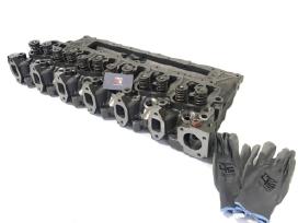 Variklio galva Cummins ir Komatsu | Skelbiu.lt Variklio galva Cummins ir Komatsu