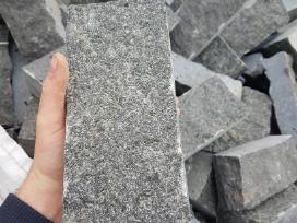 Granitinės trinkelės,"pieštukas",gabro,20x10x5 cm.