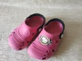 Hello Kitty crocsai
