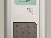 Telefonspynės, metalinės durys.