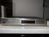 Onkyo tiuneris