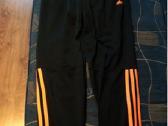 Adidas treningo kelnės juodos 11-12m 152cm
