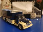 Contains I Die Cast Model Corgi - nuotraukos Nr. 2