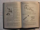 Techninė literatūra traktorių, žemės ūkio vadovai - nuotraukos Nr. 2