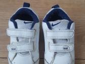 "Nike" bateliai 22