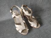 H&m nude basutės