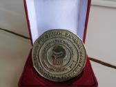 Parduodu sunkaus metalo, stalo medalį skirtą . - nuotraukos Nr. 6