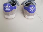 Adidas kedai - nuotraukos Nr. 2
