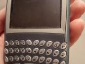 Veikantis legendinis telefonas Blackberry
