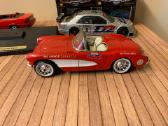 Chevrolet Corvette 1:18 Modelis Modeliukas Diecast - nuotraukos Nr. 2