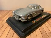 Modeliukai automodeliai 1:24 Ferrari Mercedes - nuotraukos Nr. 9