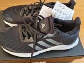 Nauji Adidas bėgimo bateliai