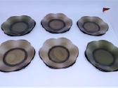 Lėkštės. Tamsaus stiklo