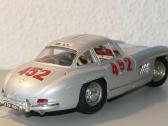 Mercedes Benz Sl300 1/18 diecast modelis MB - nuotraukos Nr. 2