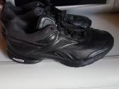 Nauji Reebok kedai
