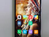 Parduodu naują stilingą išmanųjį telefoną