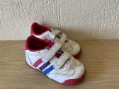 "Adidas" kedukai